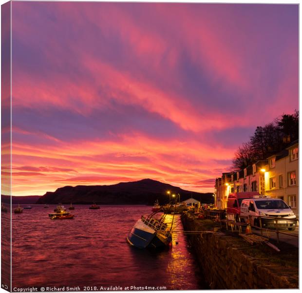 December sunrise over Ben Tianavaig from Portree Canvas Print by Richard Smith