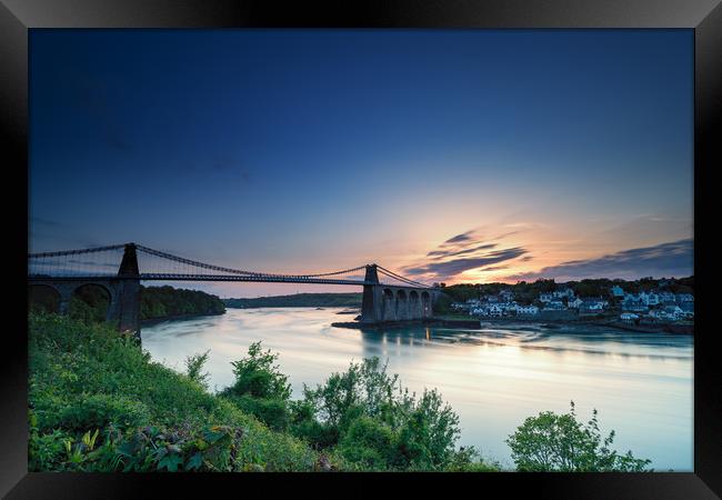 Menai Bridge Anglesey at sunset Framed Print by Gareth Morris
