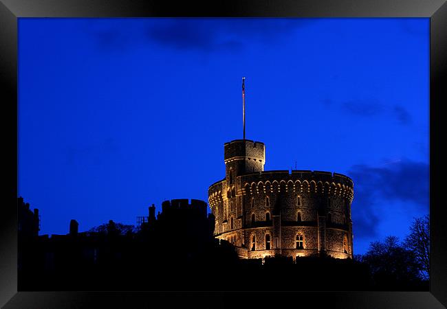 Windsor castle at dusk Framed Print by Doug McRae