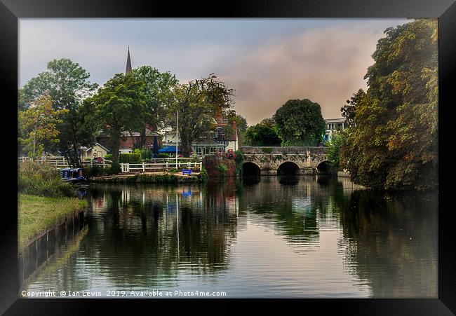 Above The Bridge In Abingdon Framed Print by Ian Lewis