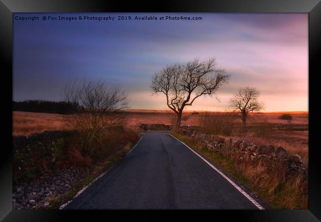  Sunset in Egerton lancashire Framed Print by Derrick Fox Lomax