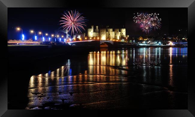 Conwy castle New Years eve Framed Print by JC studios LRPS ARPS