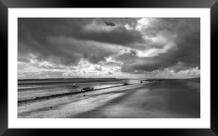 seascape  Framed Mounted Print by paul holt