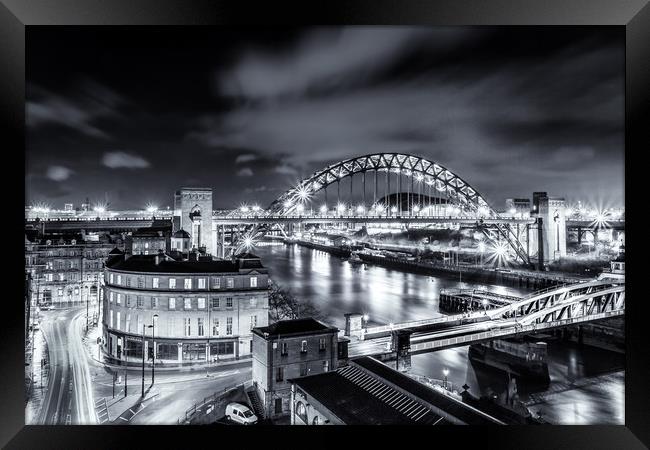 Newcastle Upon Tyne Bridges at Night Framed Print by Tom Hibberd
