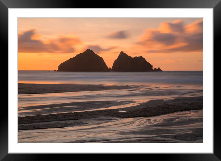 Carters Rocks  Sunset Framed Mounted Print by CHRIS BARNARD