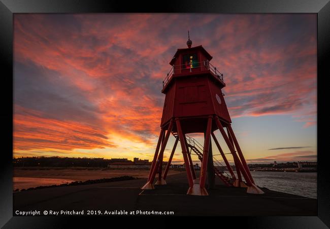 Herd Lighthouse at Sunset Framed Print by Ray Pritchard