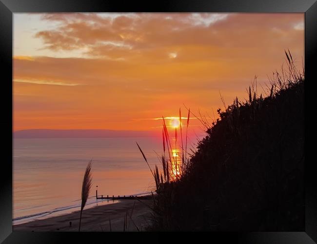 Radiant Sunset Bliss in Bournemouth  Framed Print by Beryl Curran