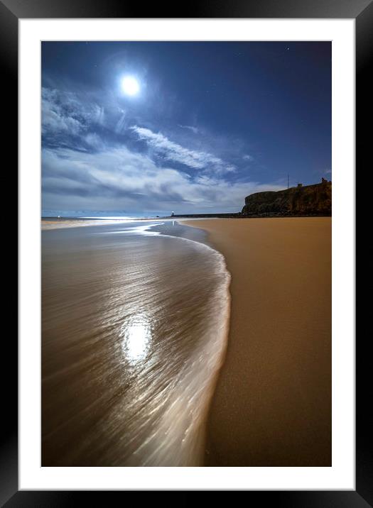 Wave Line - King Edward's Bay, Tynemouth Framed Mounted Print by Paul Appleby