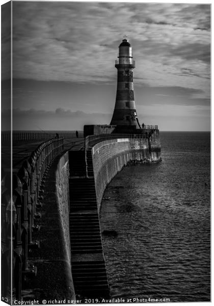 Roker Stairs Canvas Print by richard sayer