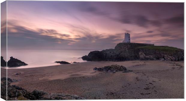 Twr Mawr Lighthouse, An Autumn sunset Canvas Print by Palombella Hart