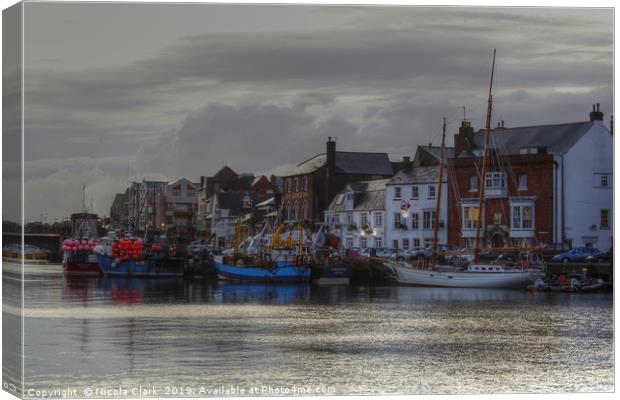 Evening In The Harbour Canvas Print by Nicola Clark