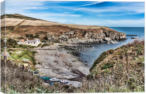 Newtonhill Bay Canvas Print by Valerie Paterson
