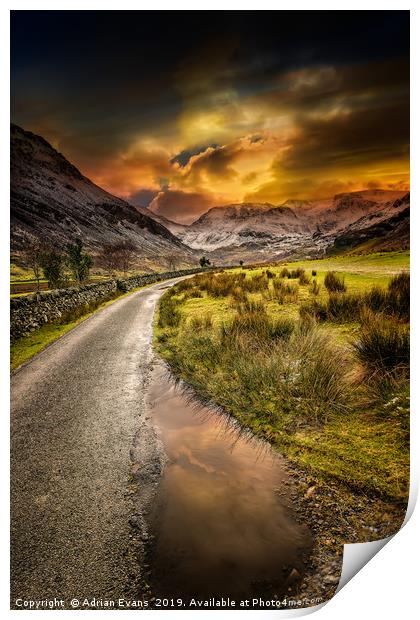 Nant Ffrancon Pass in Snowdonia  Print by Adrian Evans