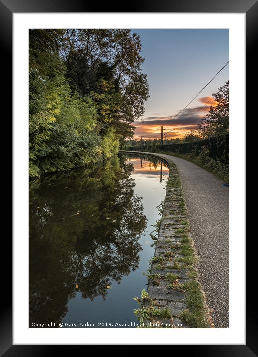 Worcester to Birmingham canal, in England, UK.  Framed Mounted Print by Gary Parker