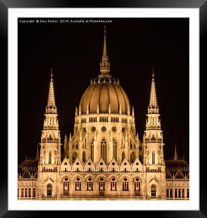 The main dome of the Hungarian parliament building Framed Mounted Print by Gary Parker