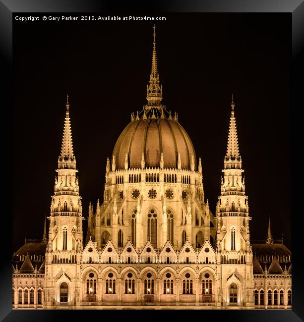 The main dome of the Hungarian parliament building Framed Print by Gary Parker