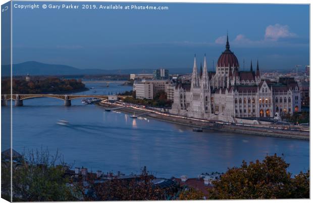 Budapest Parliament building, in the early evening Canvas Print by Gary Parker