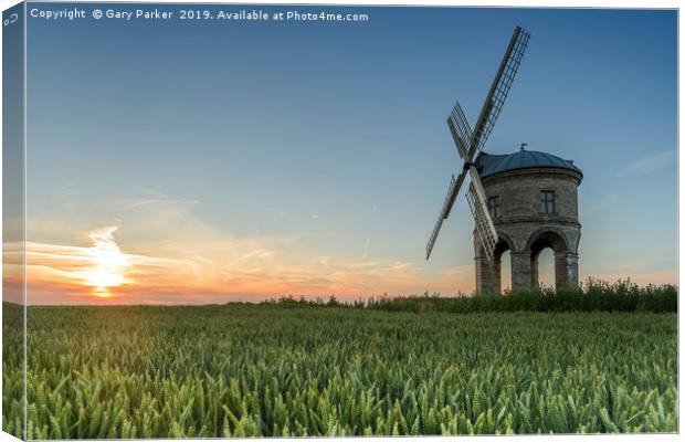 Chesterton Windmill, at sunset Canvas Print by Gary Parker