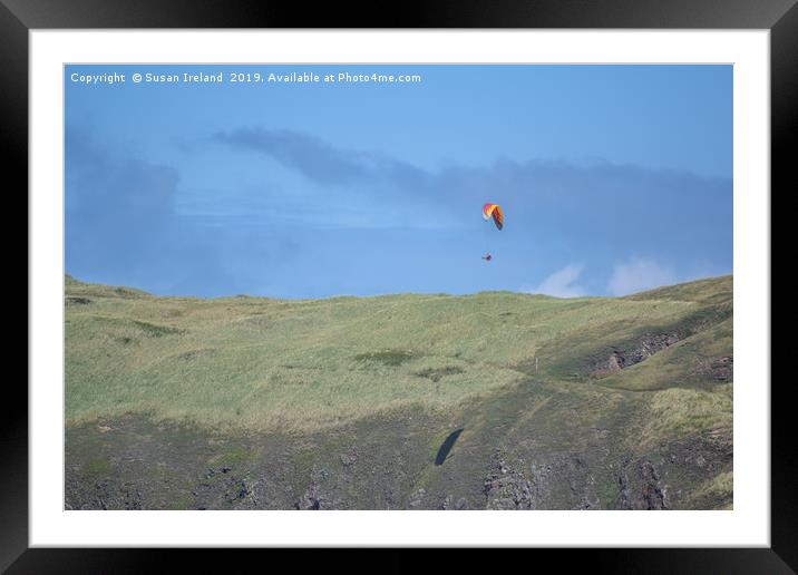 Paragliding Framed Mounted Print by Susan Ireland