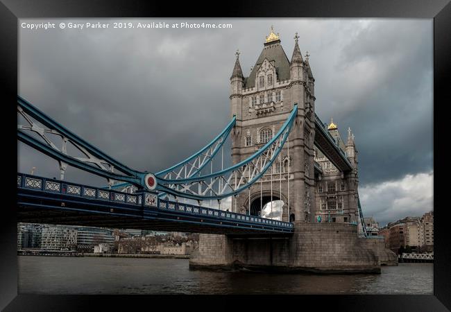 Tower bridge, over the river Thames, London Framed Print by Gary Parker
