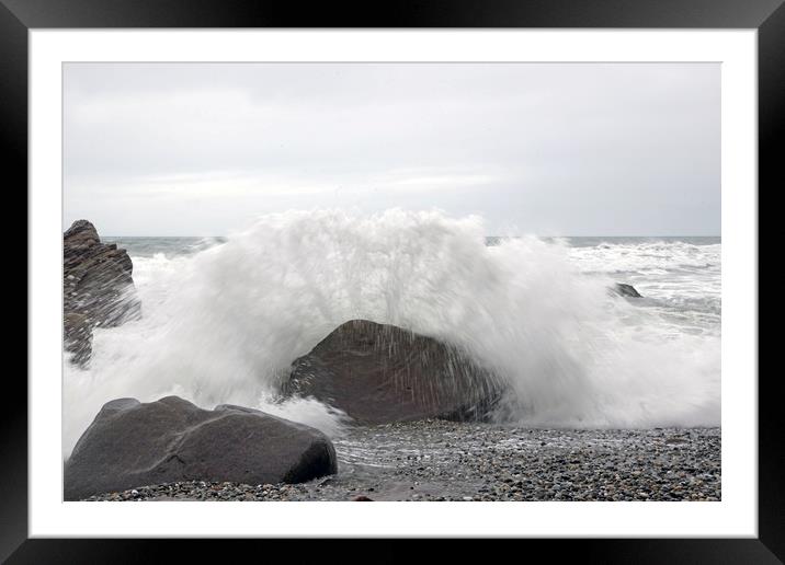 crashing waves Framed Mounted Print by Peter Righteous