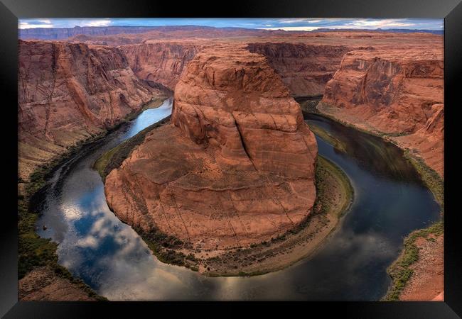 Horsehoe Bend, Arizona Framed Print by LensLight Traveler