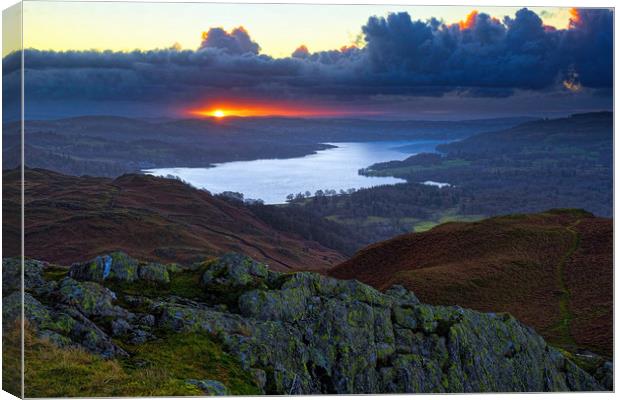 sunrise over Windermere Canvas Print by Robert Fielding