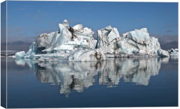 Iceland Iceberg reflections  Canvas Print by mark humpage