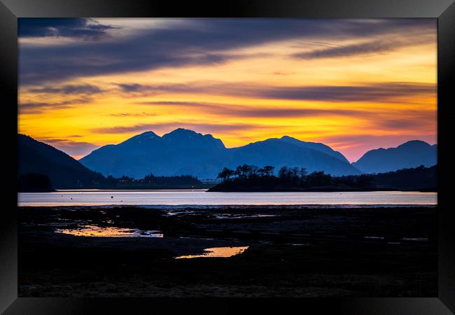 Loch leven Sunset  Framed Print by chris smith