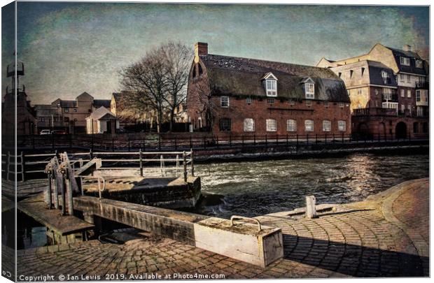 The Old Brewery Stables Canvas Print by Ian Lewis