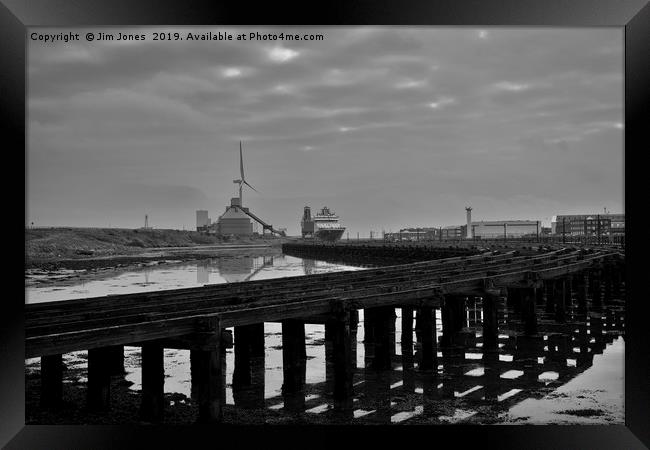 Old Wooden Staithes in B&W Framed Print by Jim Jones