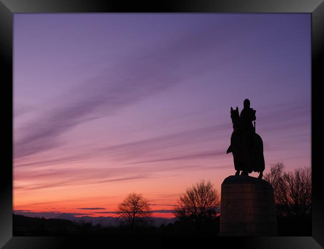 Robert the Bruce statue at sunset. Framed Print by Tommy Dickson