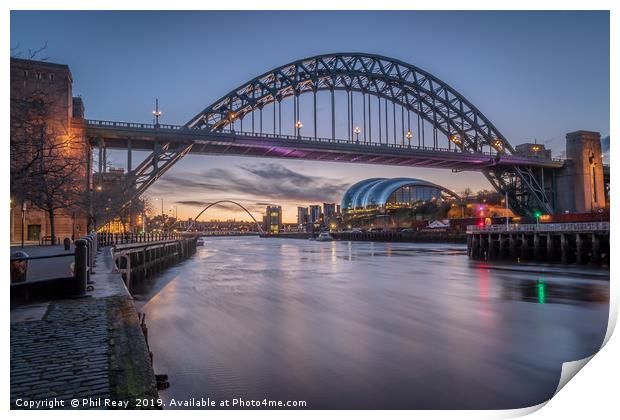 The Tyne at sunrise Print by Phil Reay