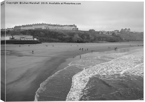 Whitby West Cliff Beach  Canvas Print by Lilian Marshall