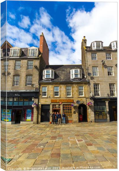 Aberdeen, old, historic architecture in the centre Canvas Print by Malgorzata Larys