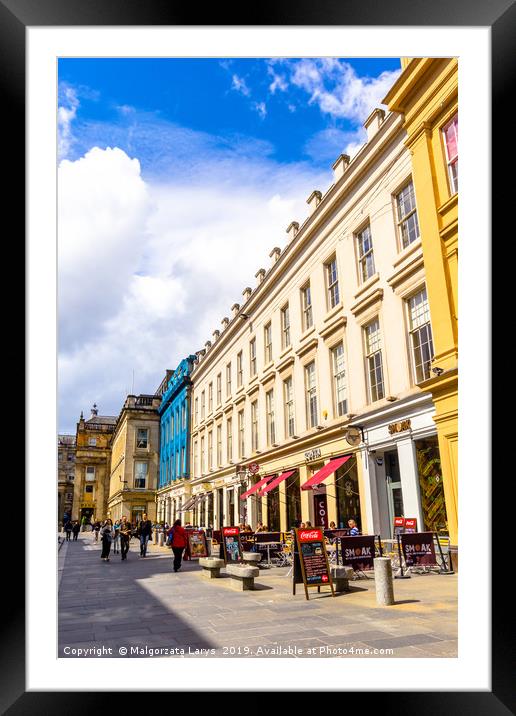 Glasgow city, streets with people and tourists wal Framed Mounted Print by Malgorzata Larys