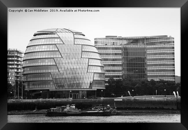 City Hall in London Framed Print by Ian Middleton