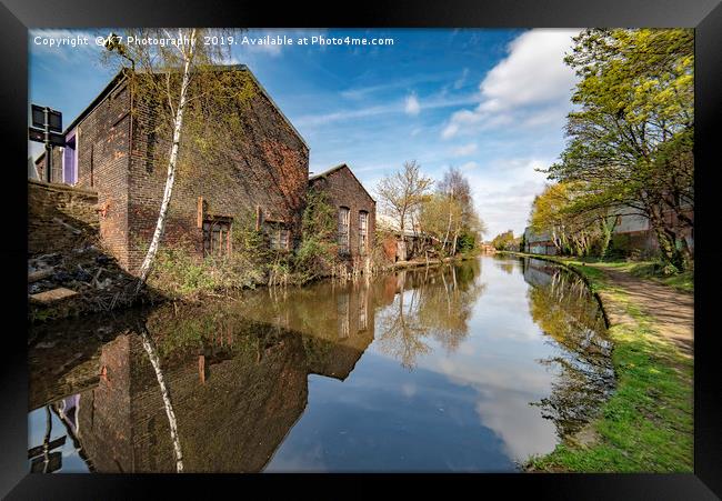 Towards Tinsley on the South Yorkshire Navigation Framed Print by K7 Photography