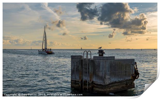 Catamaran, sailing towards the horizon Print by Gary Parker