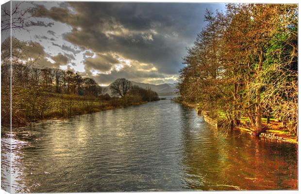 Lake Ulswater Canvas Print by Dave Emmerson