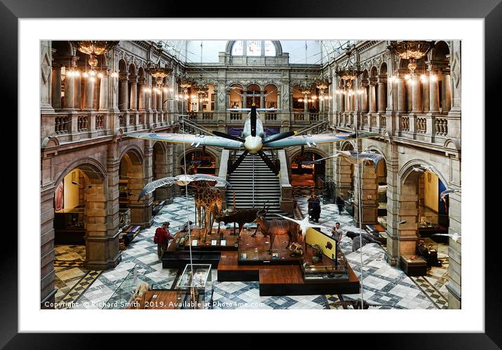Spitfire on display at the Kelvingrove Museum Framed Mounted Print by Richard Smith