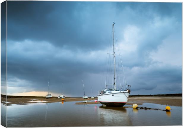 Approaching Storm Canvas Print by Rick Bowden