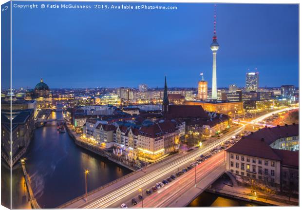 Berlin skyline at night Canvas Print by Katie McGuinness
