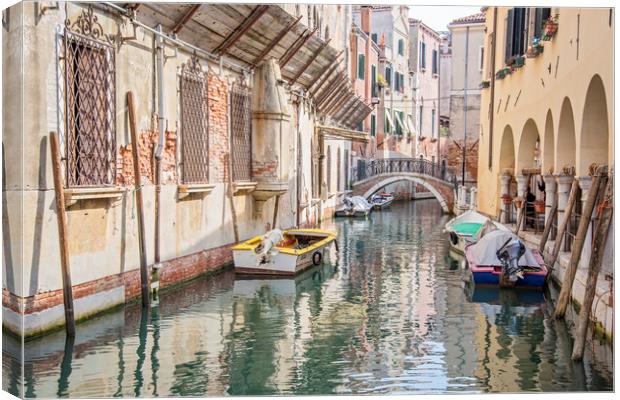 Venice Canal Canvas Print by Graham Custance