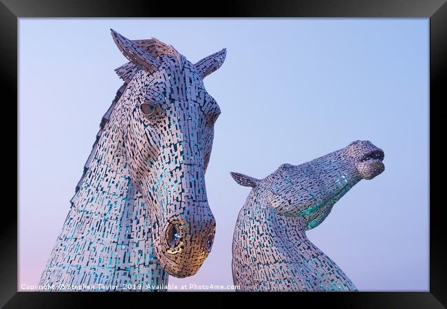 The Kelpies at Sunset Framed Print by Stephen Taylor