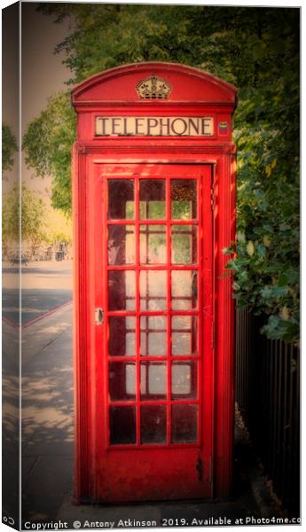 London Red Phone booth Canvas Print by Antony Atkinson