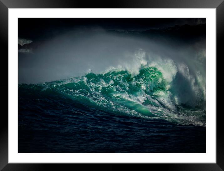 Crashing Wave Framed Mounted Print by Ian Mayou