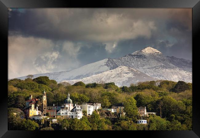 Portmeirion with Snowdon in the background  Framed Print by Rory Trappe