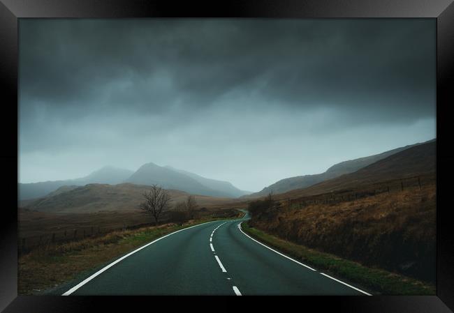Road to Snowdon Framed Print by David Wall