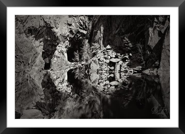 The Skull (lean left and view) Framed Mounted Print by JC studios LRPS ARPS